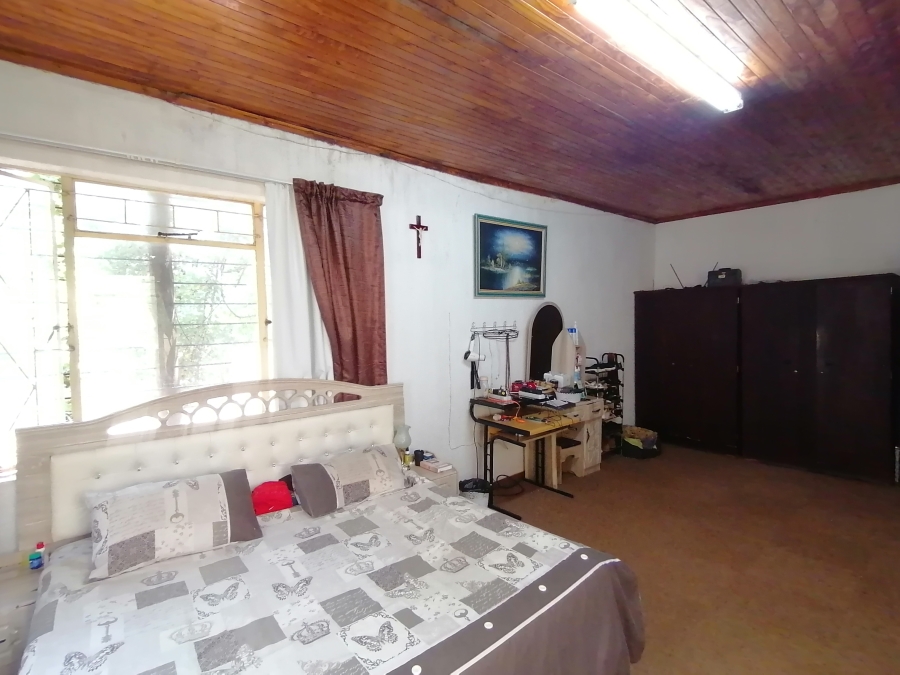 7 Bedroom Property for Sale in Stilfontein North West